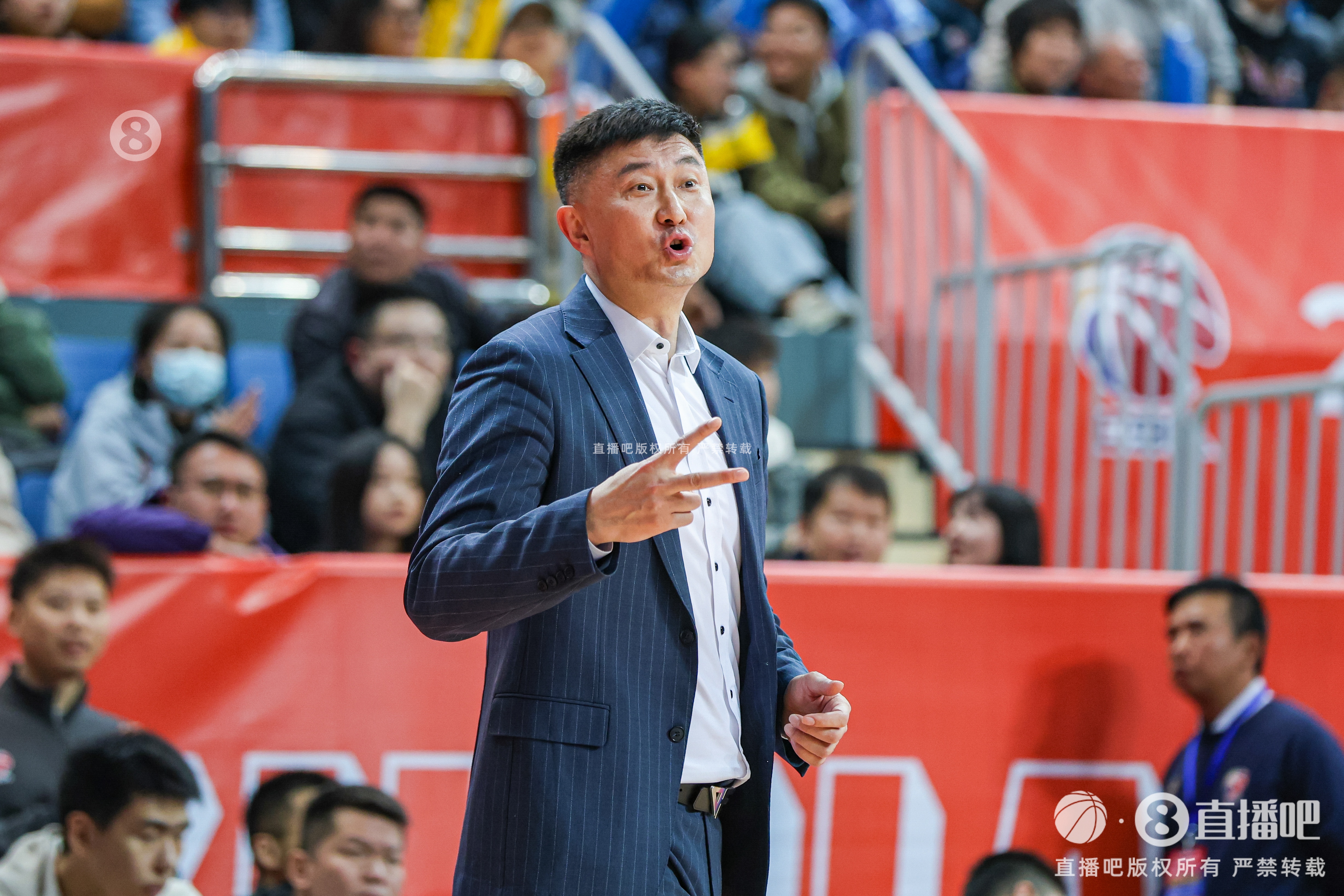 杜鋒：球隊磨合還需提升 季后賽強度很高 需要保持適應的狀態